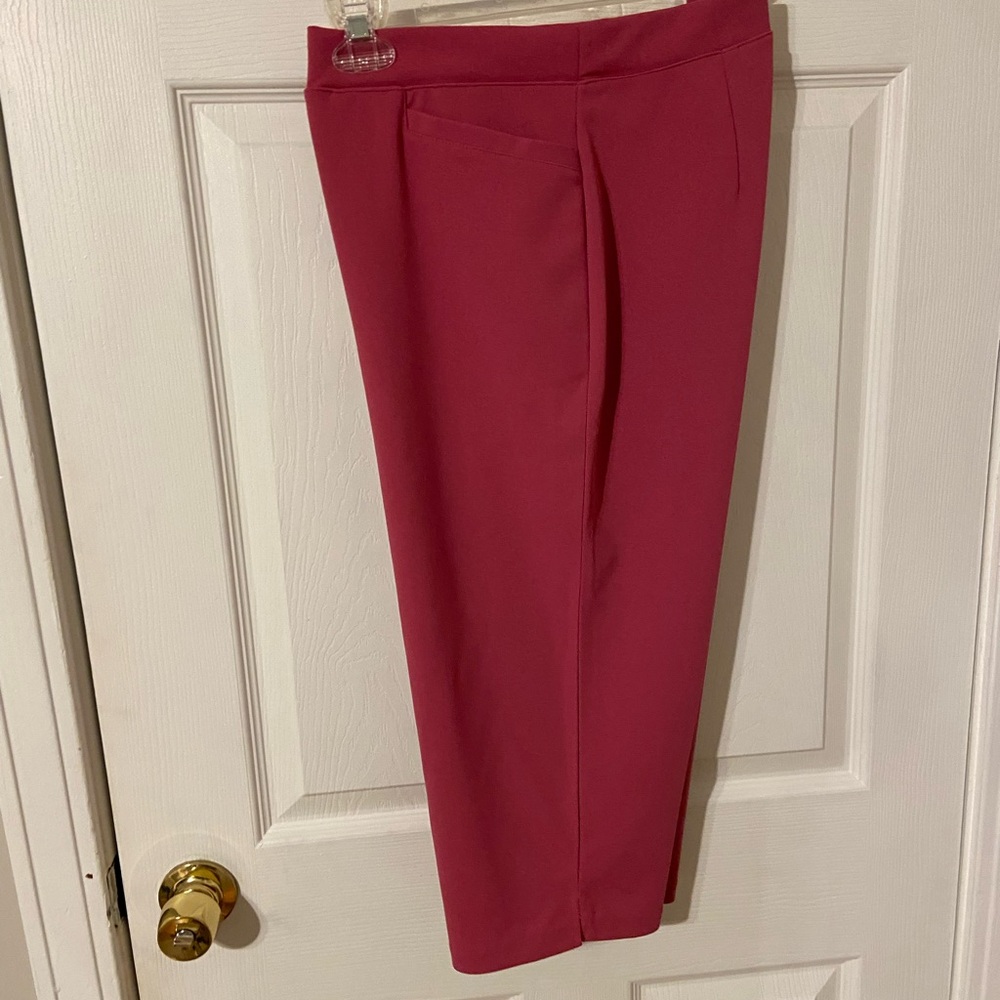 Women’s Tailored Pull-On Pants in Deep Pink - Picture 2 of 8